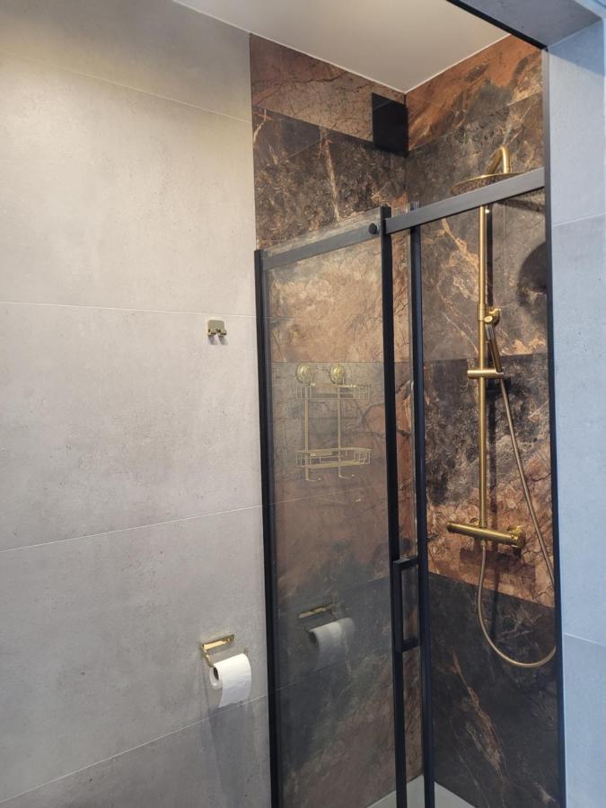 Apartament Turystyczny Z Widokiem Na Jezioro Charzykowy Exterior photo